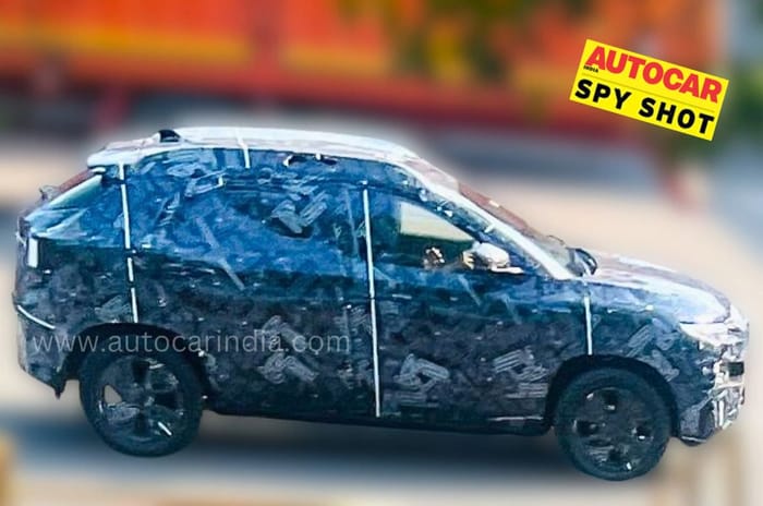 Renault Kiger facelift spied with new design details